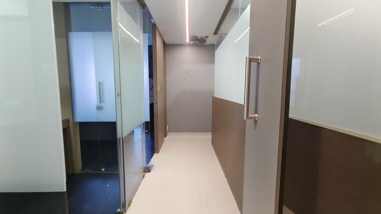undefined, magic-square Commercial Office Space 650 Sq.Ft. In Malad East Mumbai 10566279