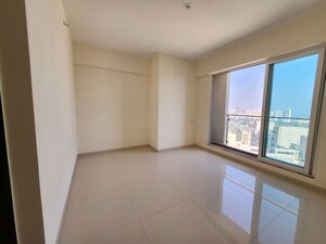 Room in 3 BHK Apartment at Raj Tattva, Kapur Bawdi – for Rent