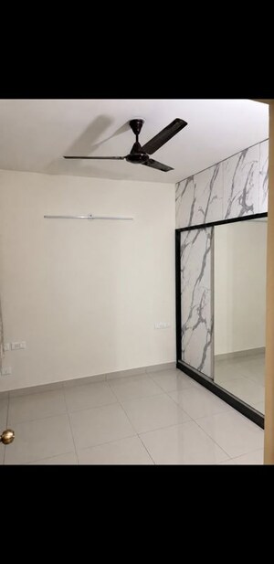 Room in 2 BHK Apartment at Ela Apartment, Bommanahalli – for Rent