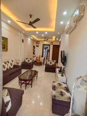 Team Area in 3 BHK Builder Floor at Sushant Lok Iii – for Sale