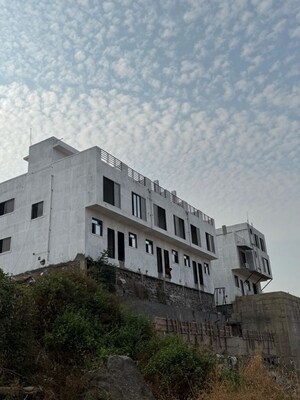 Room in 2 BHK Independent House at Uran – for Sale