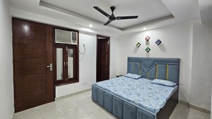 Bedroom in 2 BHK Apartment at Saket – for Rent