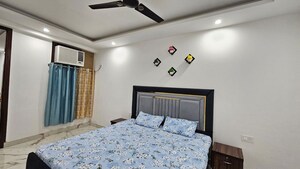 Bedroom in 2 BHK Apartment at Saket – for Rent