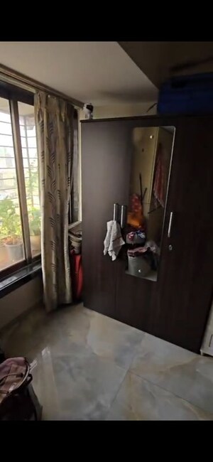 Furnished Amenities in 2 BHK Apartment at Evershine Cosmic, Andheri West – for Rent