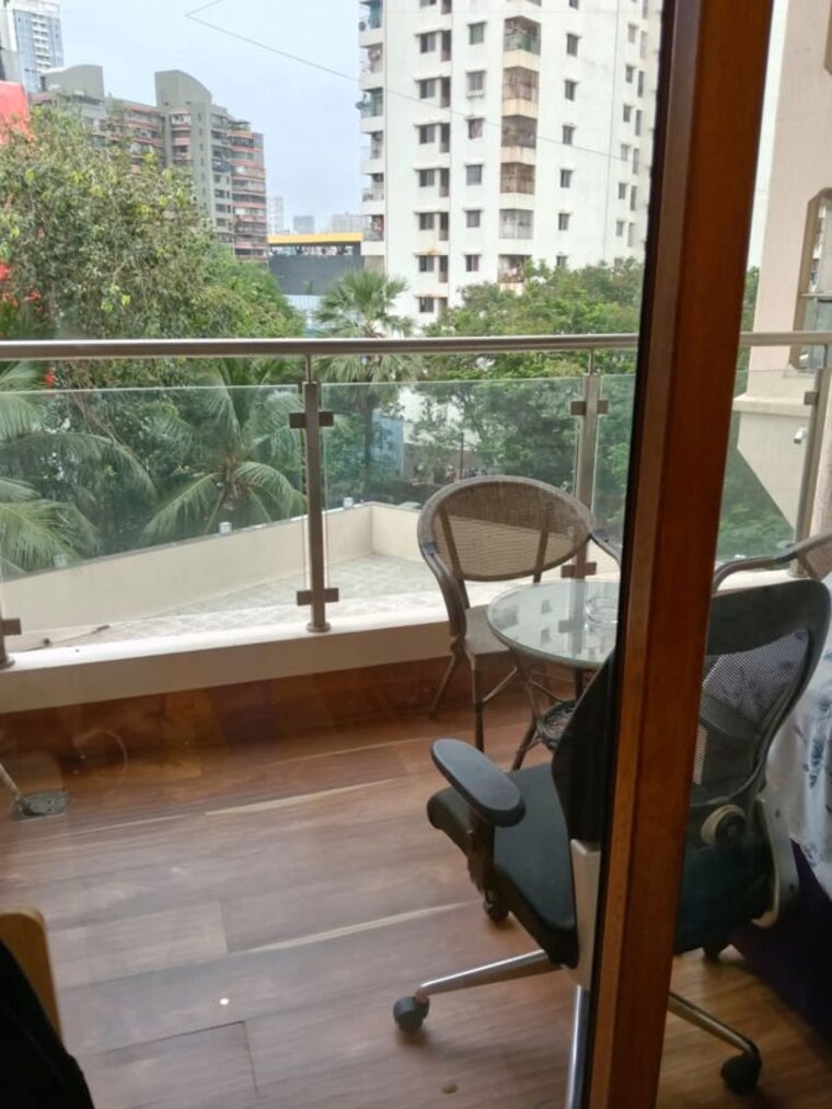 Balcony, windermere-chs-andheri-west 2 Bedroom 823 Sq.Ft. Apartment In Andheri West Mumbai 10566322