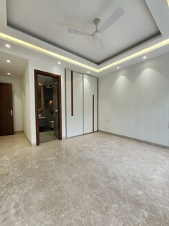 3 BHK + Servant Room Builder Floor For Sale in Sushant Lok I