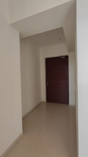 Room in 2 BHK Apartment at Omaxe The Resort, South Mullanpur – for Sale