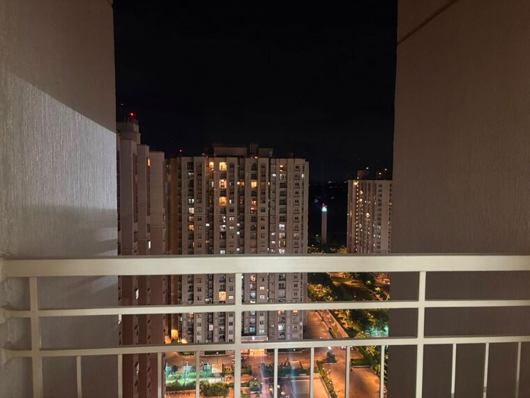 Balcony, prestige-finsbury-park-regent 2 Bedroom 1000 Sq.Ft. Apartment In Bagaluru Bangalore 10566373