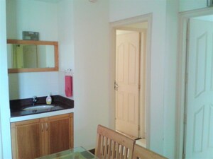  3 BHK Apartment at Skyline Zircon, Panampally Nagar – for Rent