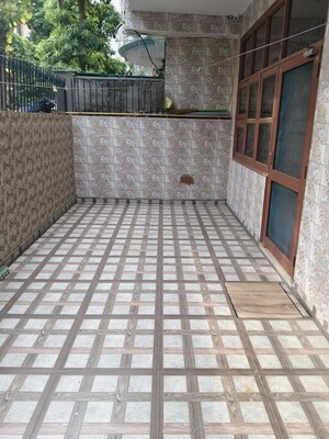 Balcony in 2 BHK Independent House at RWA Apartments Sector 53, Sector 53 – for Rent