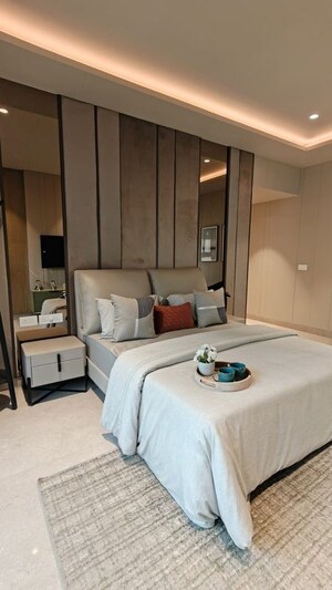 Bedroom in 3 BHK Apartment at Koregaon Park Annexe – for Sale