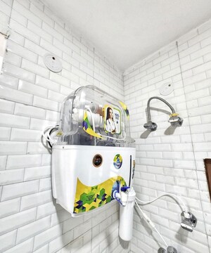Bathroom in 1 BHK Builder Floor at Neb Sarai – for Rent