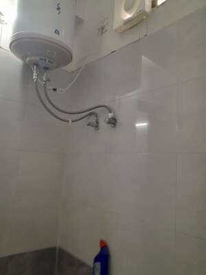 Bathroom in 2 BHK Apartment at Highland Park Chandigarh, Bhabat – for Rent