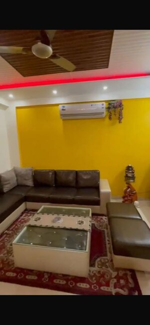 Bedroom in 3 BHK Apartment at Penta Homes, Vip Road – for Rent