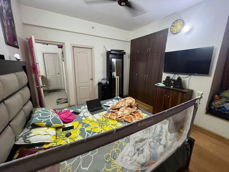Bedroom, unnati-fortune-the-aranya 2 Bedroom 1200 Sq.Ft. Apartment In Sector 119 Noida 10566444