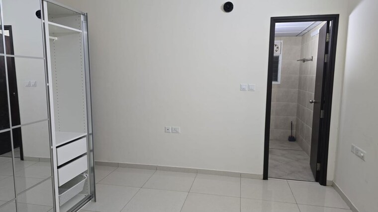 Room, balaji-gardens 3 Bedroom 1800 Sq.Ft. Apartment In Munnekollal Bangalore 10566470