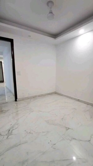 Room in 1 BHK Apartment at Chattarpur – for Rent