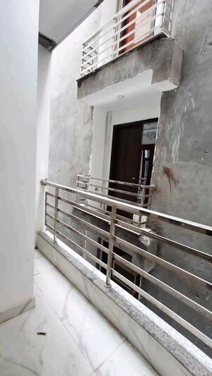 Balcony in 1 BHK Apartment at Chattarpur – for Rent