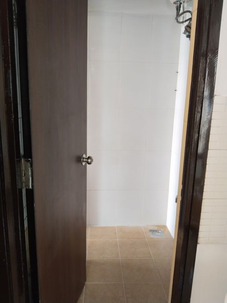 Bathroom, lodha-casa-ultima 1 Bedroom 470 Sq.Ft. Apartment In Chirak Nagar Thane 10566491