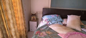 Bedroom in  Apartment at Borivali West – for Sale