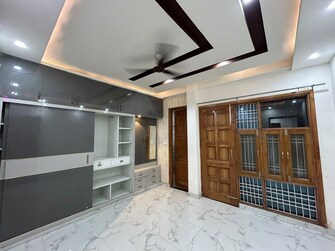2.5 BHK + Prayer Room,Servant Room Villa For Rent in RWA Apartments Sector 116 in Sector 116, Noida