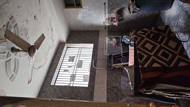 undefined, nehru nagar ii 3.5 Bedroom 200 Sq.Ft. Builder Floor In Nehru Nagar ii Ghaziabad 10566495
