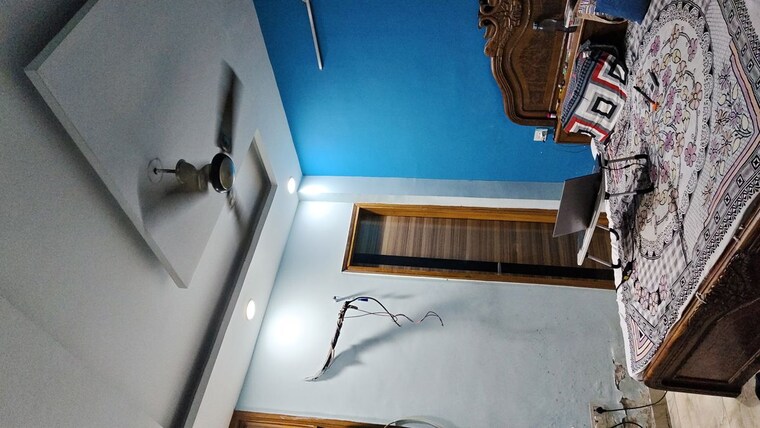 undefined, nehru nagar ii 3.5 Bedroom 200 Sq.Ft. Builder Floor In Nehru Nagar ii Ghaziabad 10566495