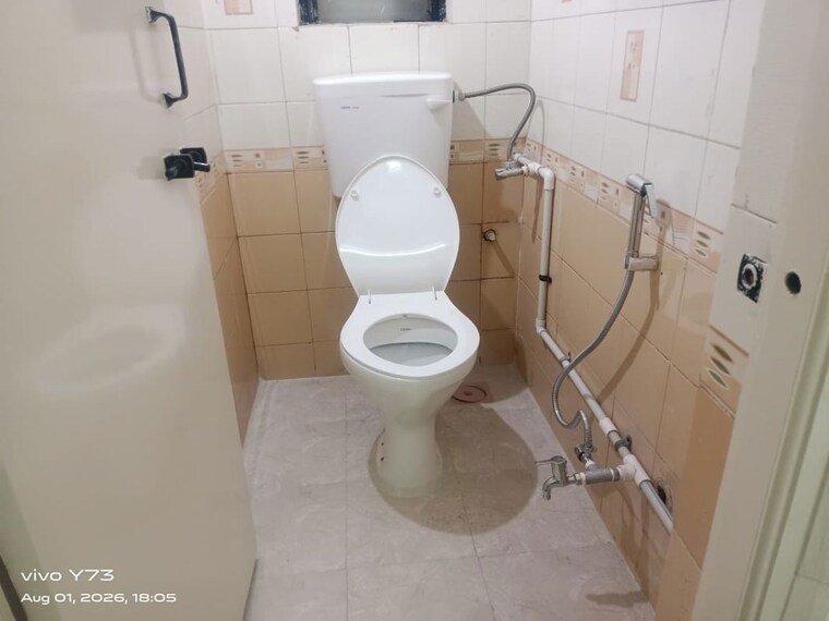 Bathroom, a-v-bhat-oakwoods-apartment 2 Bedroom 1050 Sq.Ft. Apartment In Viman Nagar Pune 10566524