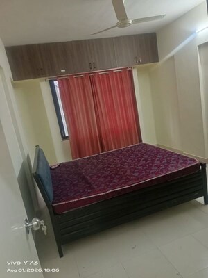 Bedroom in 2 BHK Apartment at A.V.Bhat Oakwoods Apartment, Viman Nagar – for Rent
