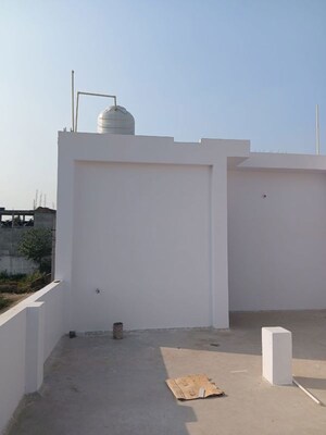 Room in 3 BHK Independent House at Lolai – for Rent