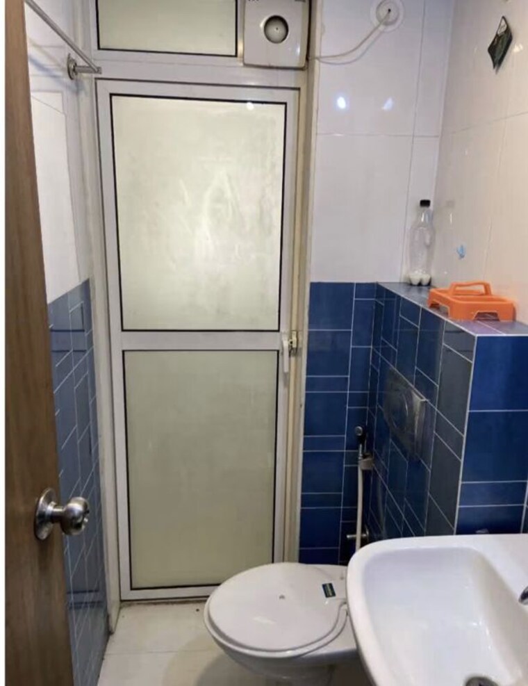 Bathroom, lodha-amara 1 Bedroom 550 Sq.Ft. Apartment In Kolshet Road Thane 10566522