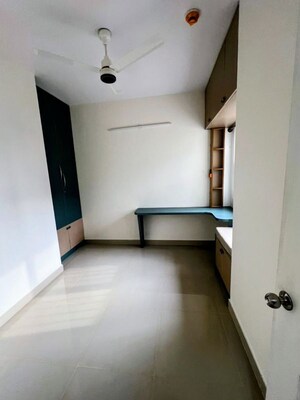 Building Lobby in 2 BHK Apartment at Prestige Finsbury Park Hyde, Bagaluru – for Rent