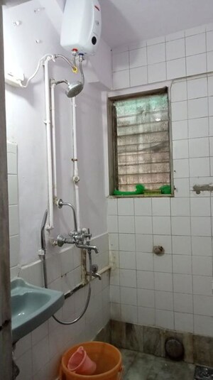 Bathroom in 1 BHK Apartment at Krishna Towers Santacruz East, Santacruz East – for Rent