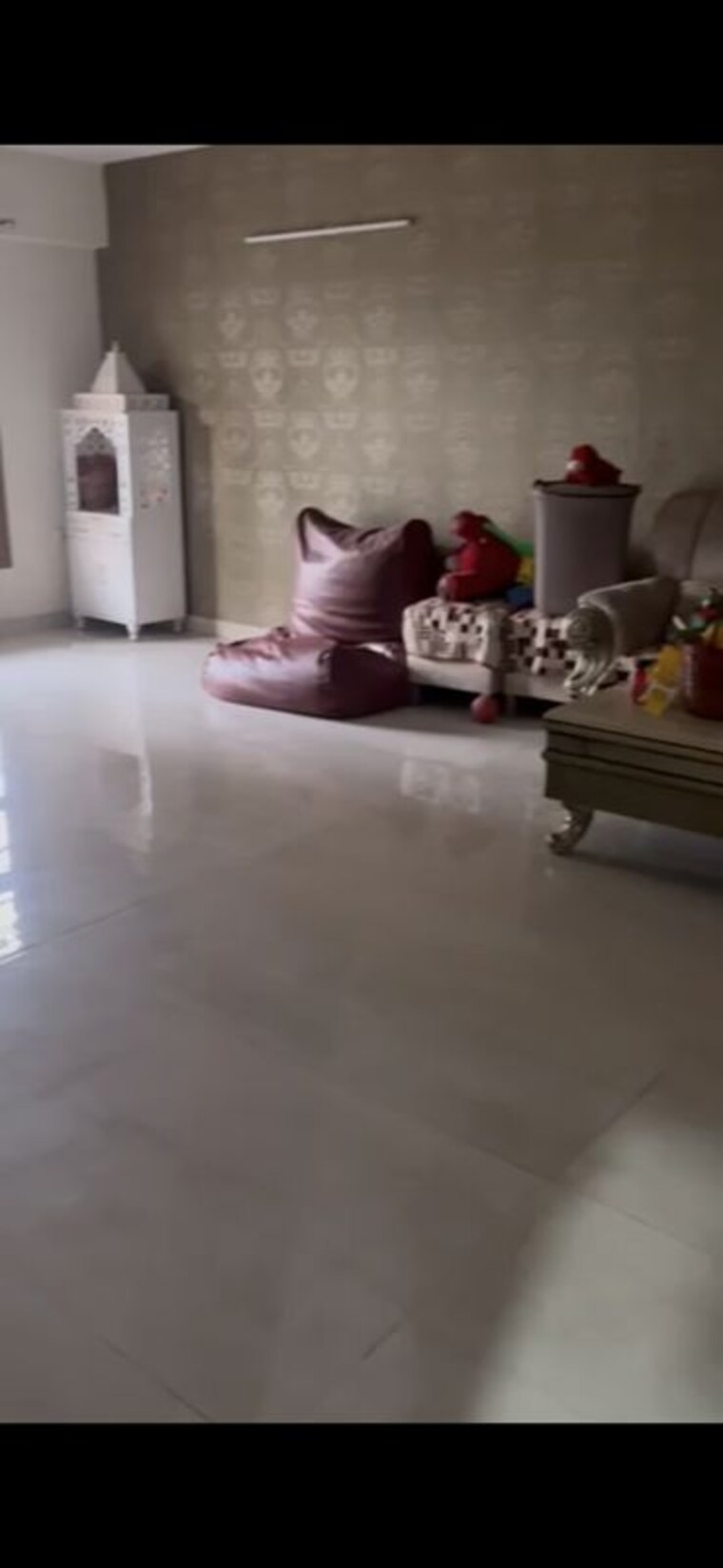  Parking, bptp-park-central 3 Bedroom 2250 Sq.Ft. Builder Floor In Sector 85 Faridabad 10566601
