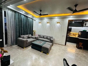 Bedroom in 4 BHK Builder Floor at SS Linden, Sector 84 – for Rent