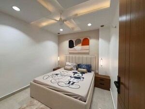 Team Area in 3 BHK Builder Floor at Uttam Nagar – for Sale