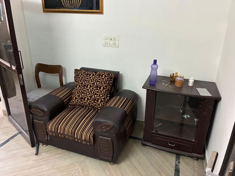 Living Room, sector 45 2 Bedroom 936 Sq.Ft. Builder Floor In Sector 45 Gurgaon 10566800