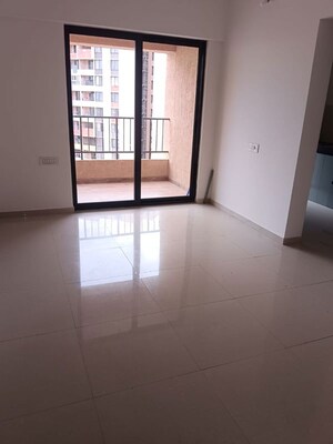2 BHK Apartment For Rent in Shapoorji Pallonji Joyville Hadapsar Annexe, Hadapsar