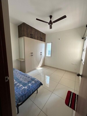 Team Area in 2 BHK Apartment at Prestige Finsbury Park Regent, Bagaluru – for Rent