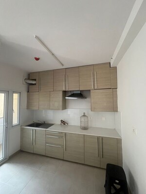 Kitchen in 2.5 BHK Apartment at Bhartiya Nikoo Homes, Thanisandra Main Road – for Rent