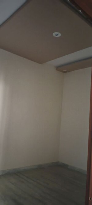 Room in 2.5 BHK Independent House at Rakshapuram – for Sale