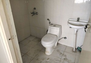 Bathroom in 2 BHK Apartment at Pyramid Elite, Sector 86 – for Sale