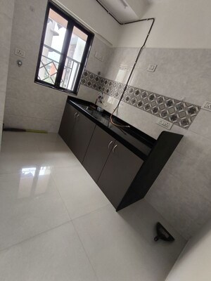Furnished Amenities in 1 BHK Apartment at Diamond Garden, Chembur – for Rent