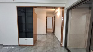 Room in 2 BHK Apartment at Arvind Bel Air, Yelahanka – for Rent