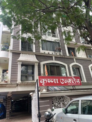  Apartment For Sale in New Palasia