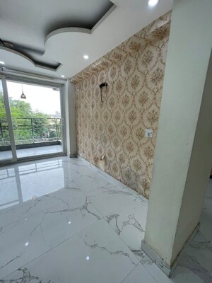 3 BHK Builder Floor For Rent in Sector 4