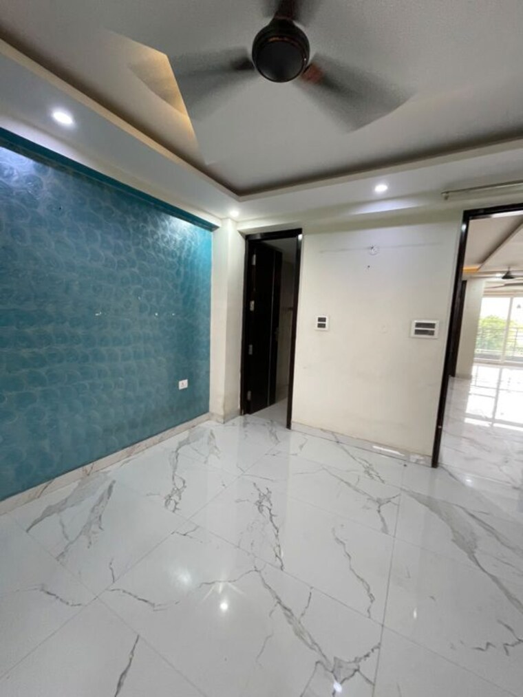 Kitchen, sector 4 3 Bedroom 2000 Sq.Ft. Builder Floor In Sector 4 Gurgaon 10567525