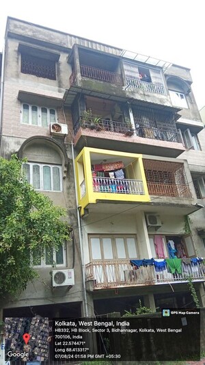  Apartment For Sale in Bidhan Park