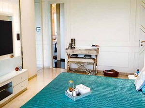 Bedroom in 4 BHK Apartment at Windsor Grande Residences, Andheri West – for Rent