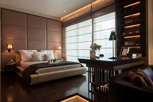 Room in 4 BHK Apartment at Windsor Grande Residences, Andheri West – for Rent